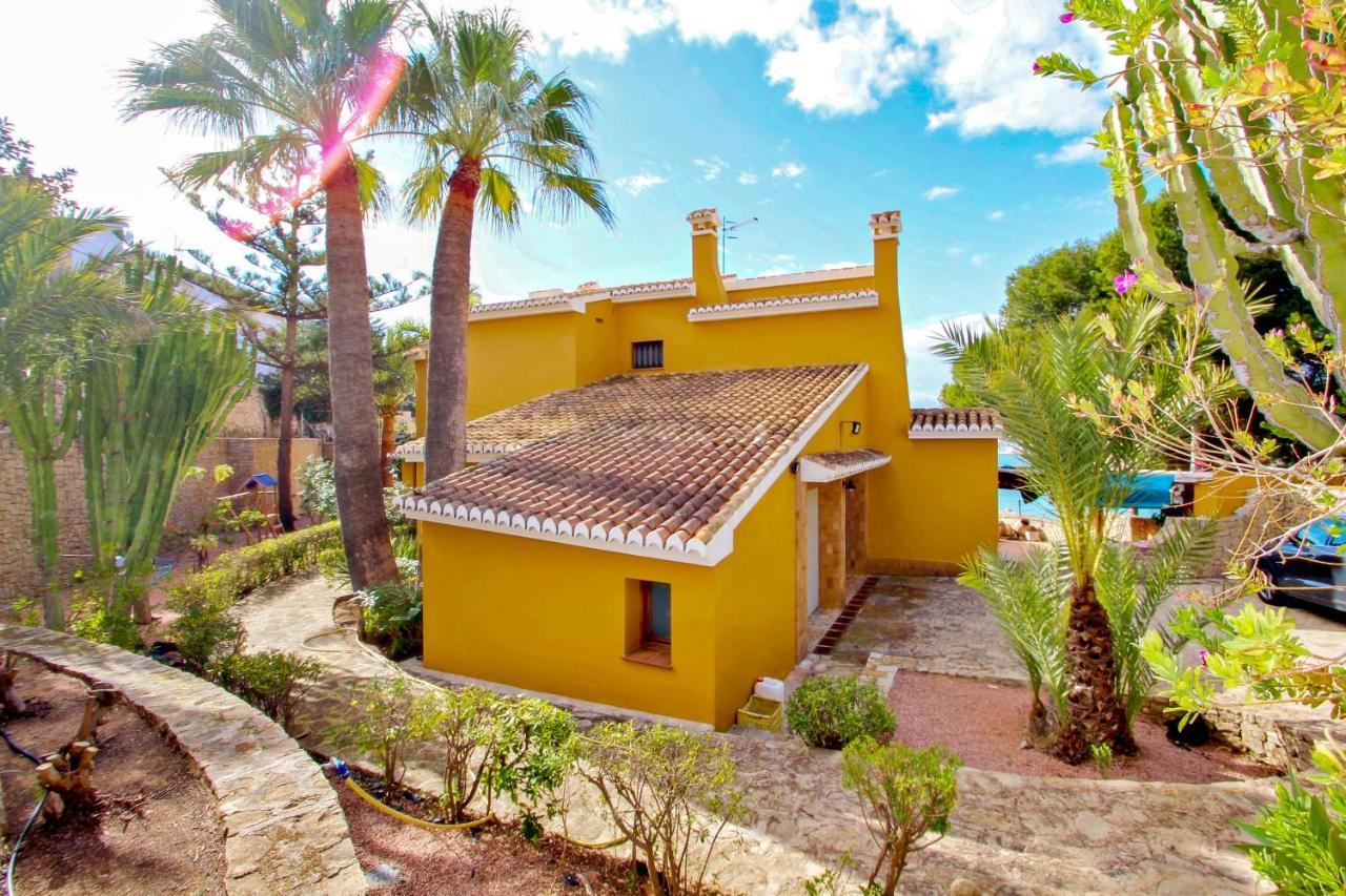 El Portet - Beachfront Holiday Home With Private Pool In Moraira Exterior foto